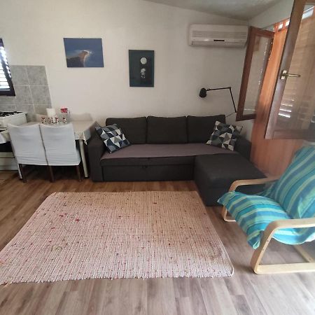 פוסטיר Holiday Home Jere מראה חיצוני תמונה